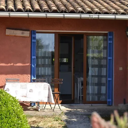 Village De Les Olivettes * Saint-Dezery