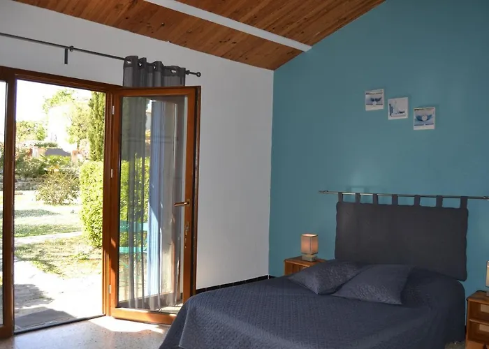 Village De Les Olivettes * Saint-Dezery